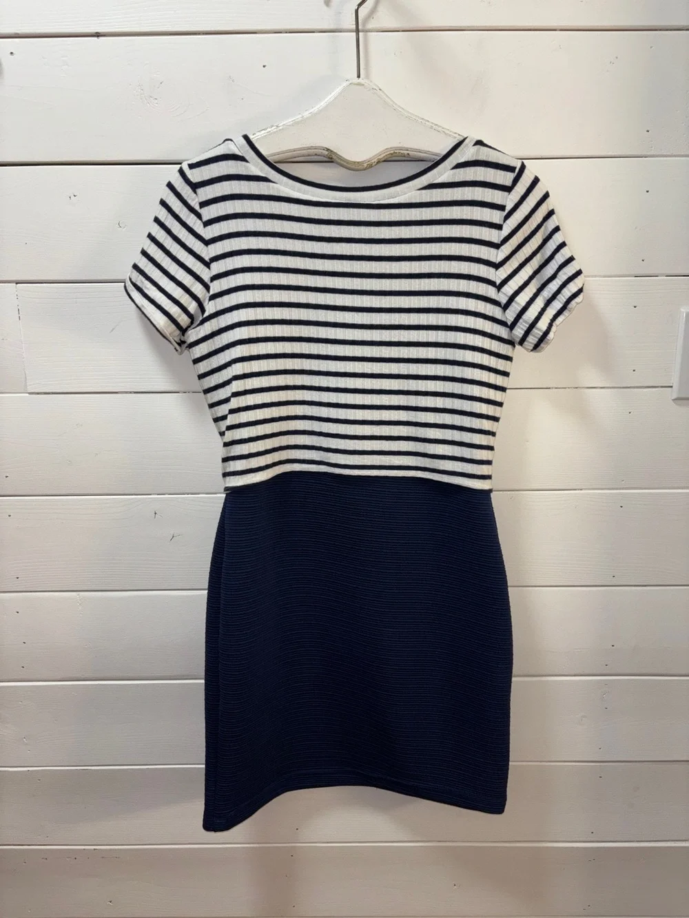 ANNIE 50 Navy & White Striped Tie Front Dress Size M - Picture 10 of 10